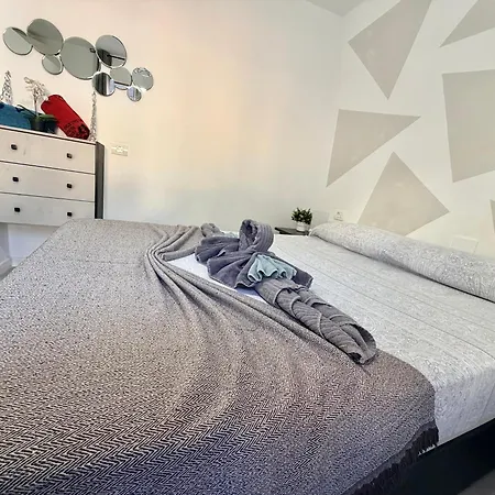아파트 Cristianos Center Modern