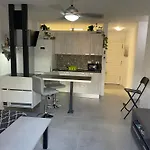 Apartament Cristianos Center Modern *