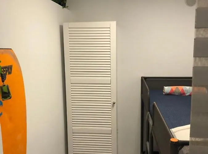 Cristianos Center Modern * Los Cristianos (Tenerife)