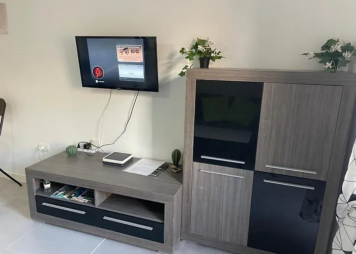 Cristianos Center Modern