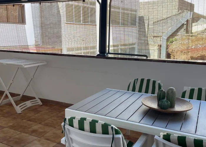 Cristianos Center Modern * Los Cristianos (Tenerife)